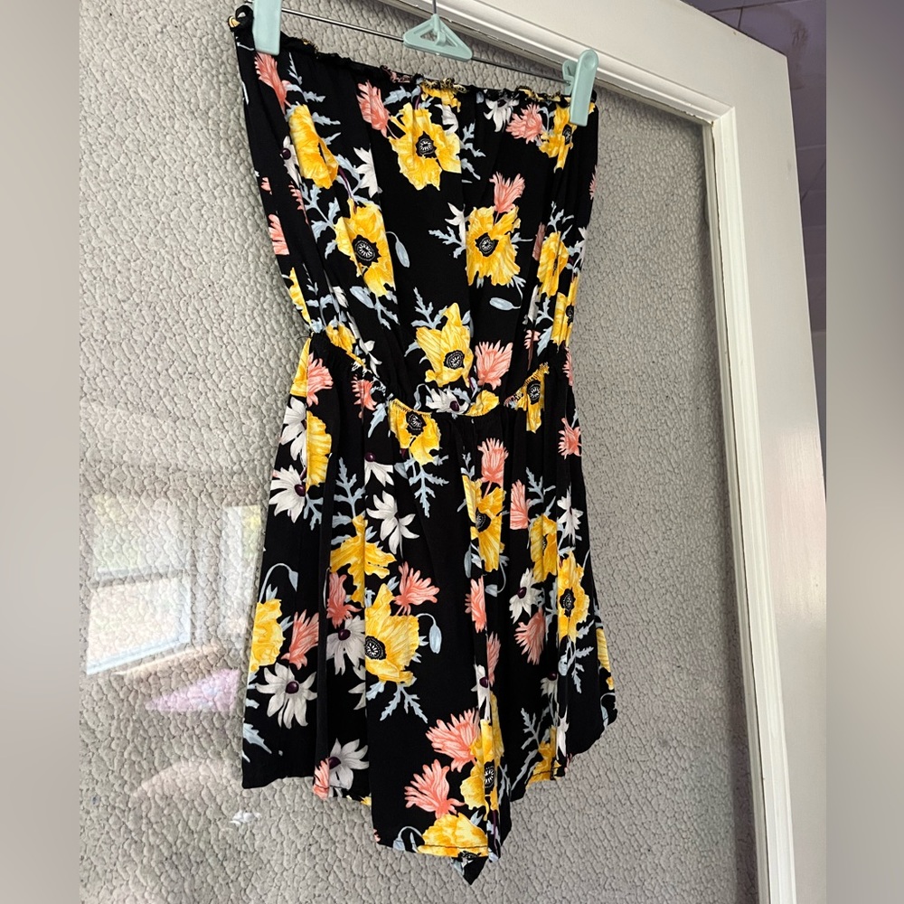H&M Romper - Picture 2 of 4